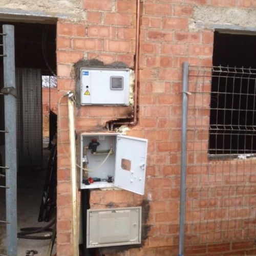 Colocacion de armario de gas